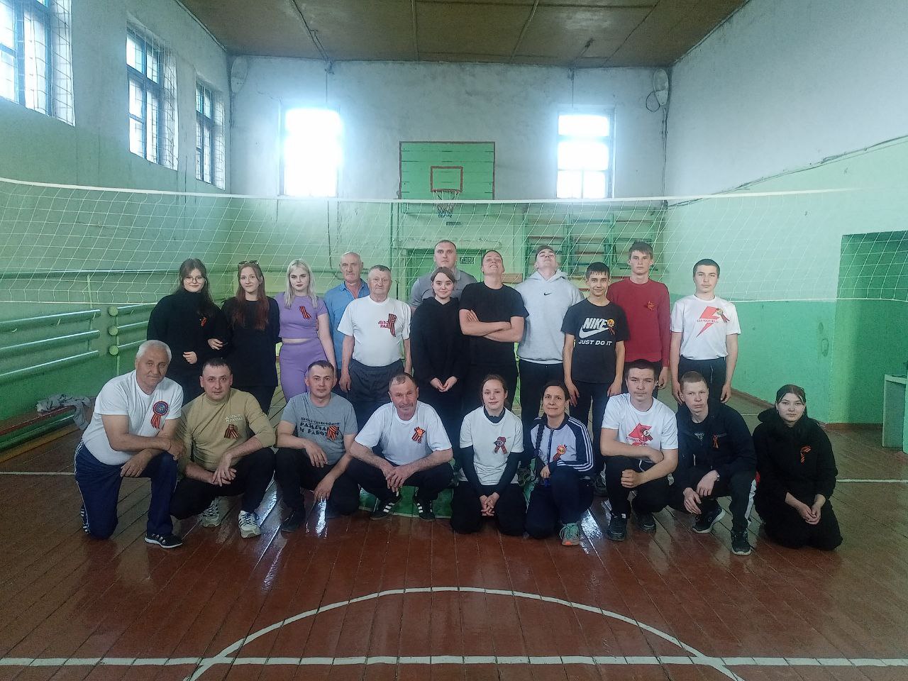 Соревнования по волейболу, посвящённые 80- летней годовщине Победы в Великой Отечественной войне.
